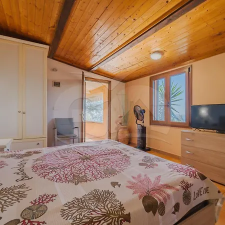 Holiday home Casa Innamorata - Goelba